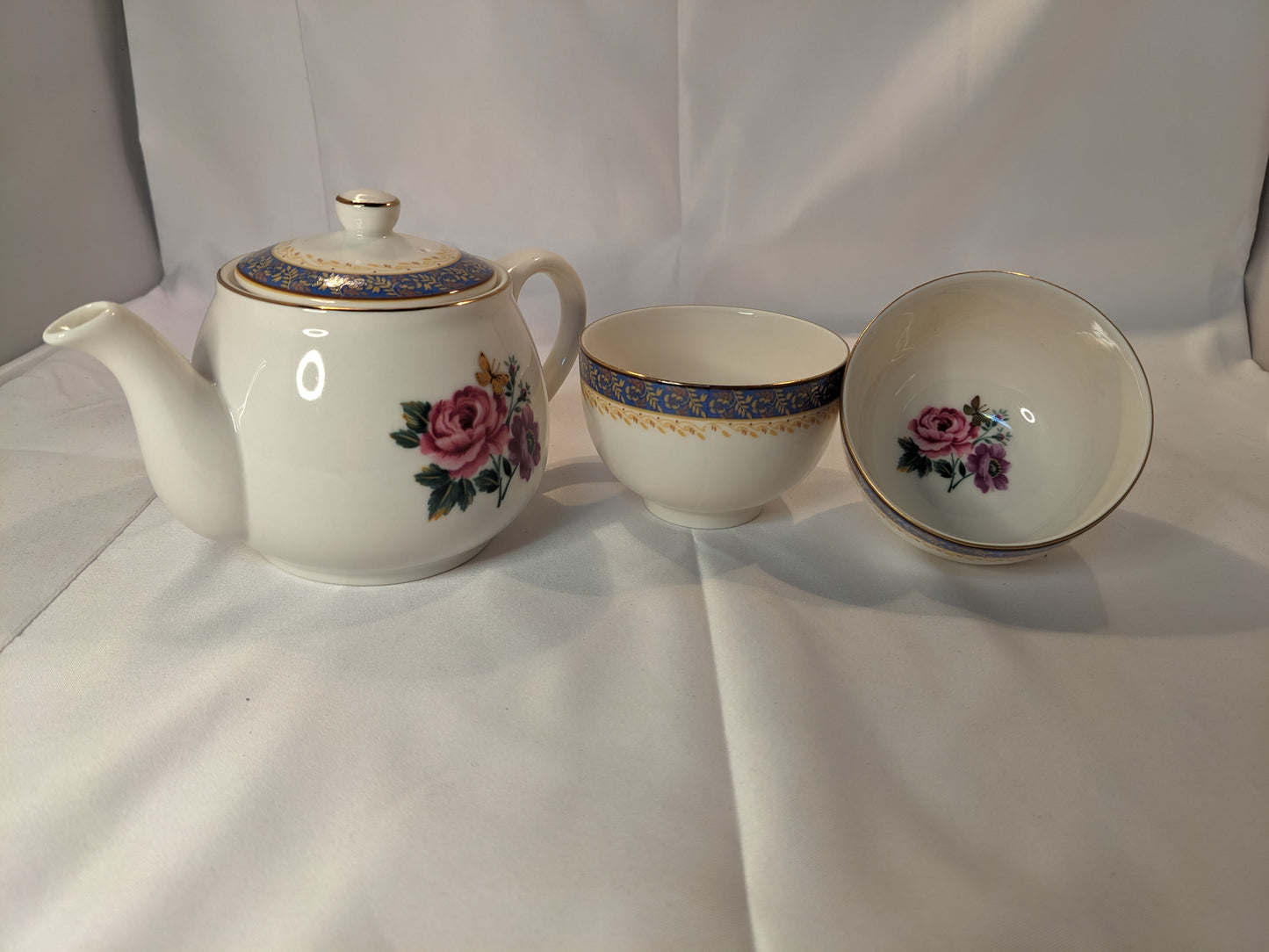 HANAE MORI DINNERWARE