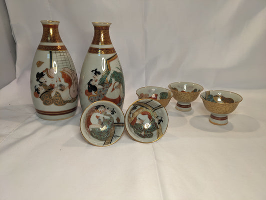 Elegant Shunga Art Sake Set – Handcrafted Tokkuri & Matching Ochoko Cups